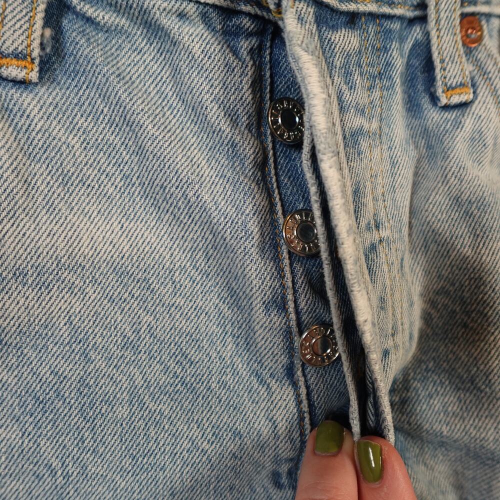AGOLDE Shorts Womens 28 Parker Vintage Cutoff Denim Button Fly Distressed - Picture 3 of 10